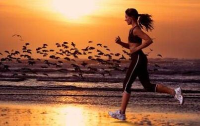Dukan recommends walking a lot